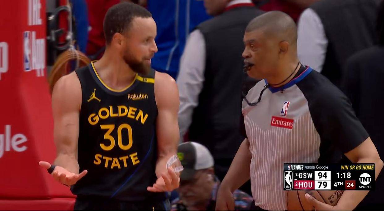 爱游戏投注-勇士主场胜出，库里三分球连中个领跑全场的简单介绍