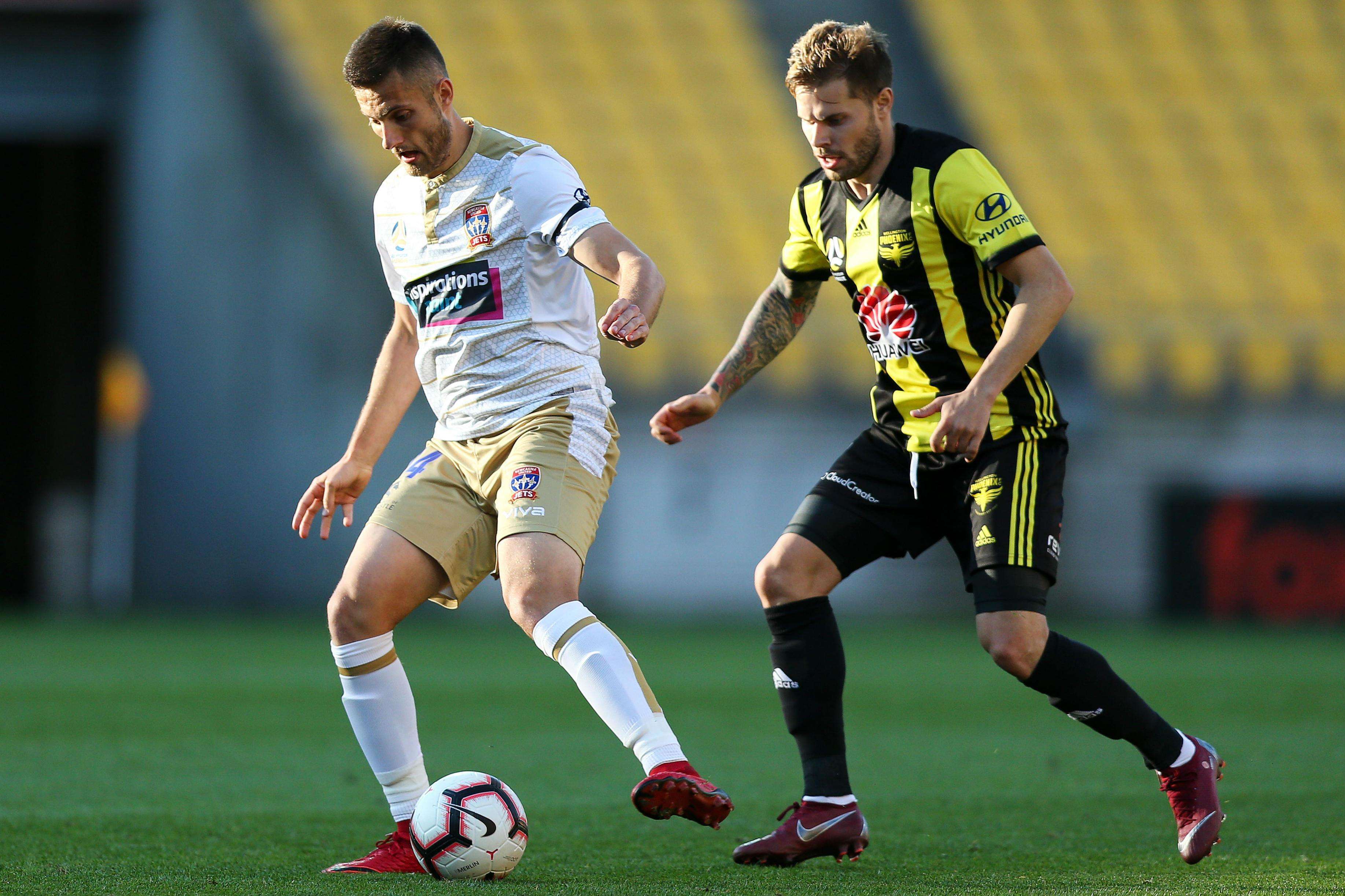 爱游戏链接-包含西悉尼流浪者球迷现场助威，激发球队夺冠斗志的词条