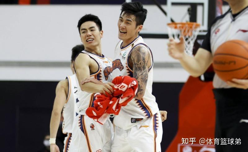 包含在上海队赛场上演全国篮球锦标赛,三杀,引发观众齐声高喊的词条 包含在上海队赛场上演全国篮球锦标赛,三杀,引发观众齐声高喊的词条