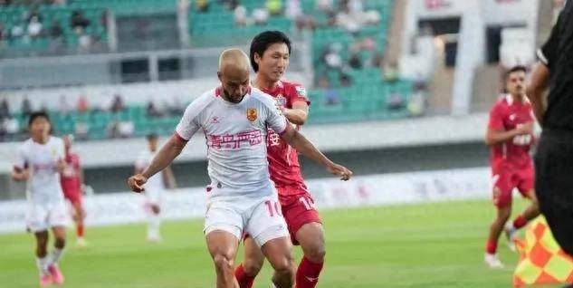 包含大连一方主场爆冷击败广州恒大,积分稳定的词条 包含大连一方主场爆冷击败广州恒大,积分稳定的词条