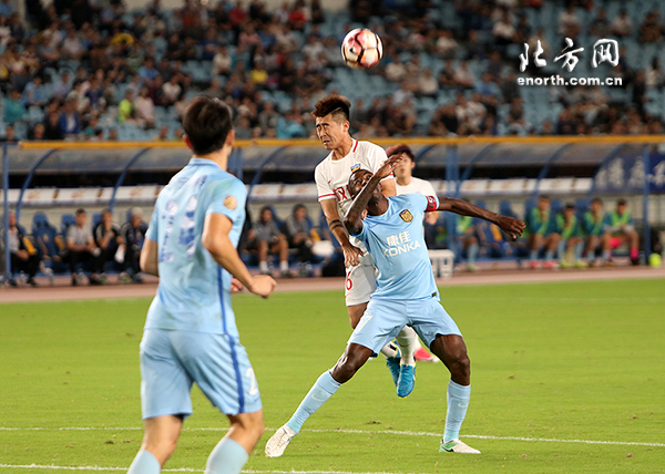 重庆力帆主场不敌江苏苏宁，遭遇两连败的简单介绍