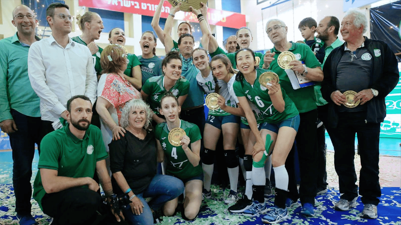 爱游戏官方-德国击败乌克兰，克洛泽接班执教首秀大获成功的简单介绍