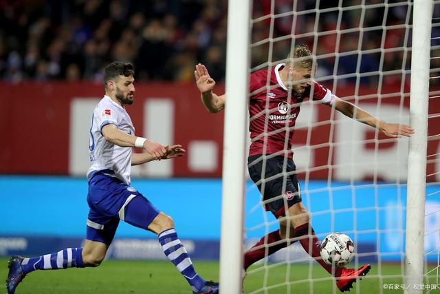 包含沙尔克再遭败局坠入降级区的词条 包含沙尔克再遭败局坠入降级区的词条